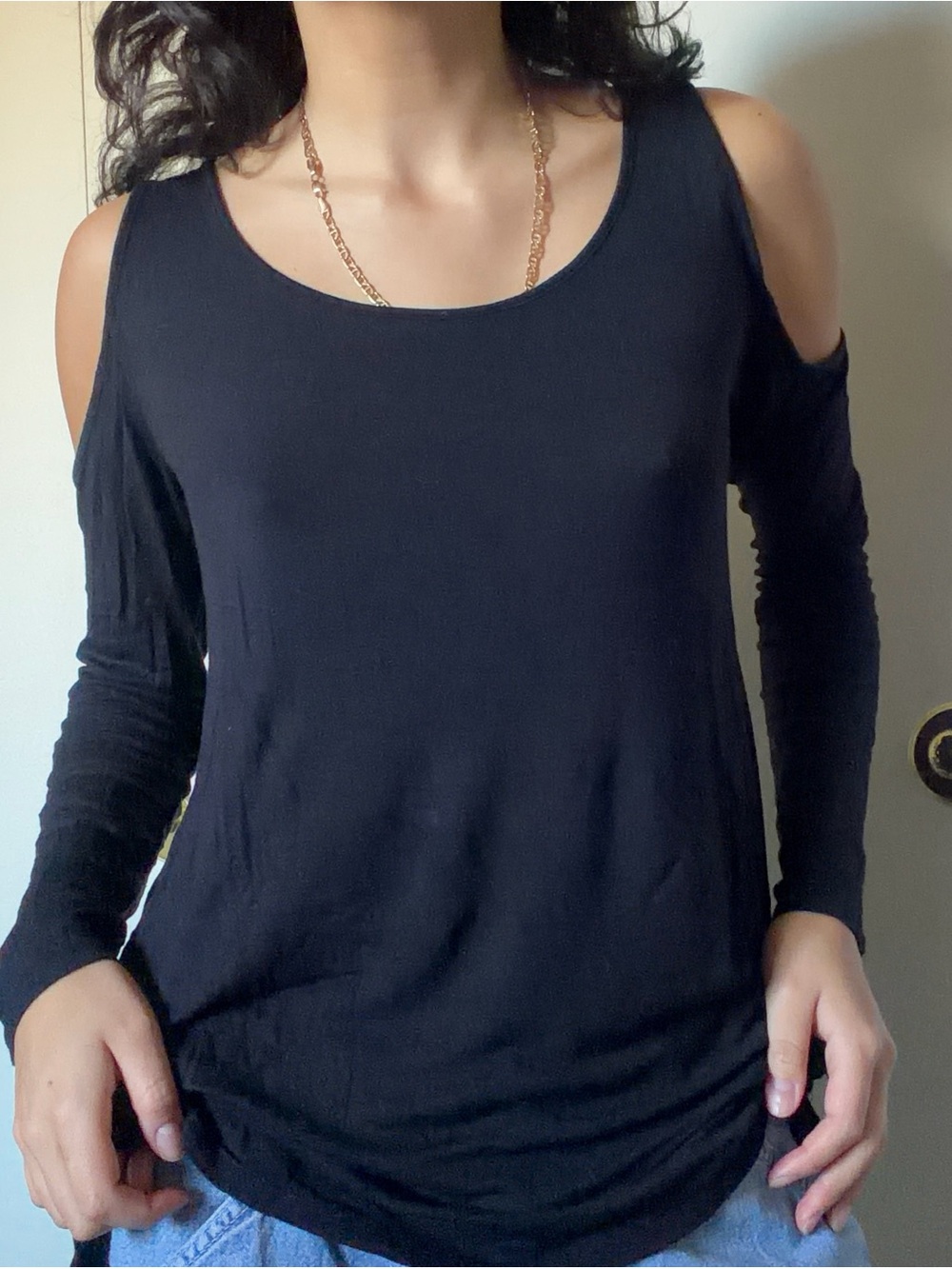Ultra Flirt Black Cold-Shoulder Long Sleeve Tee